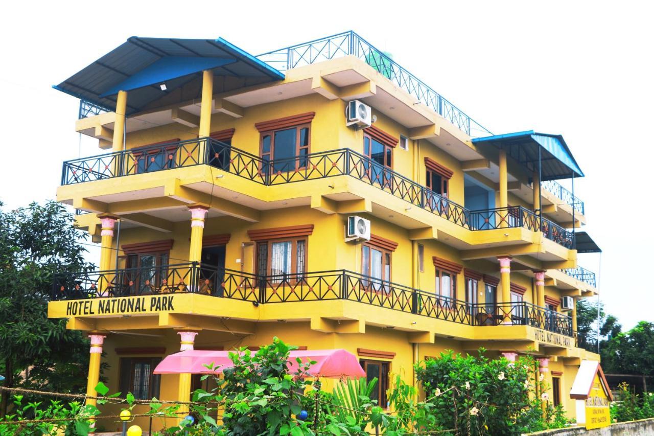 Hotel National Park Sauraha- Homely Stay And Peaceful Location With Jungle Safari Arrangements Esterno foto