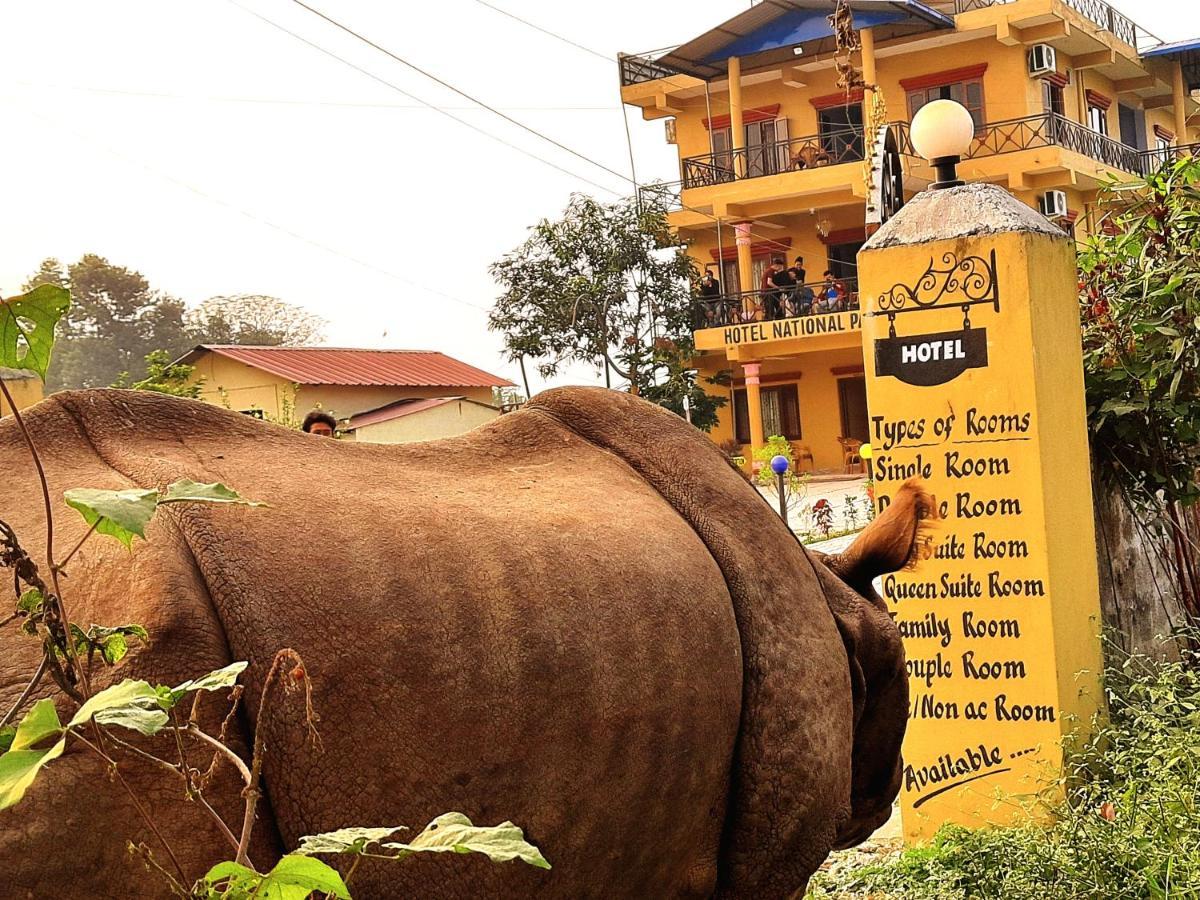Hotel National Park Sauraha- Homely Stay And Peaceful Location With Jungle Safari Arrangements Esterno foto