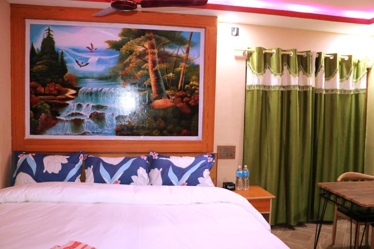 Hotel National Park Sauraha- Homely Stay And Peaceful Location With Jungle Safari Arrangements Esterno foto