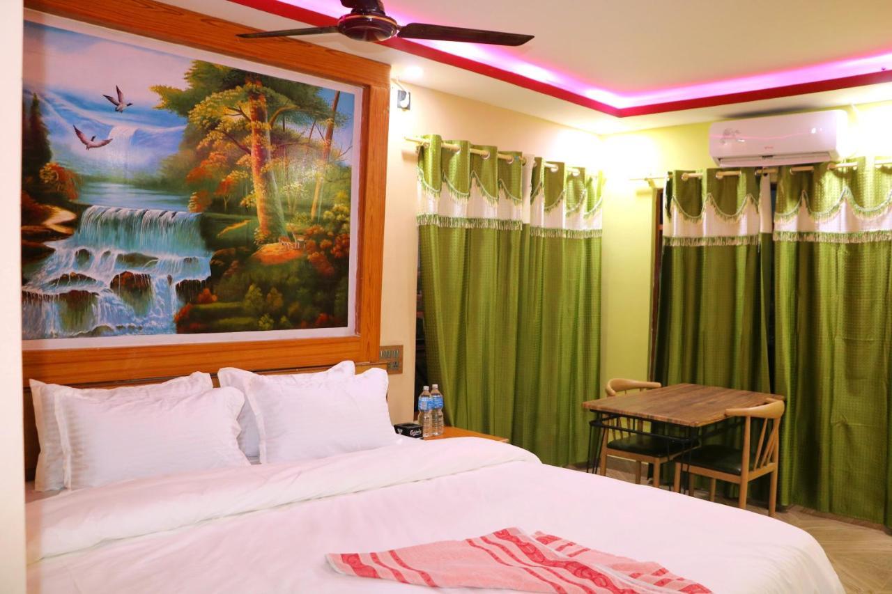 Hotel National Park Sauraha- Homely Stay And Peaceful Location With Jungle Safari Arrangements Esterno foto