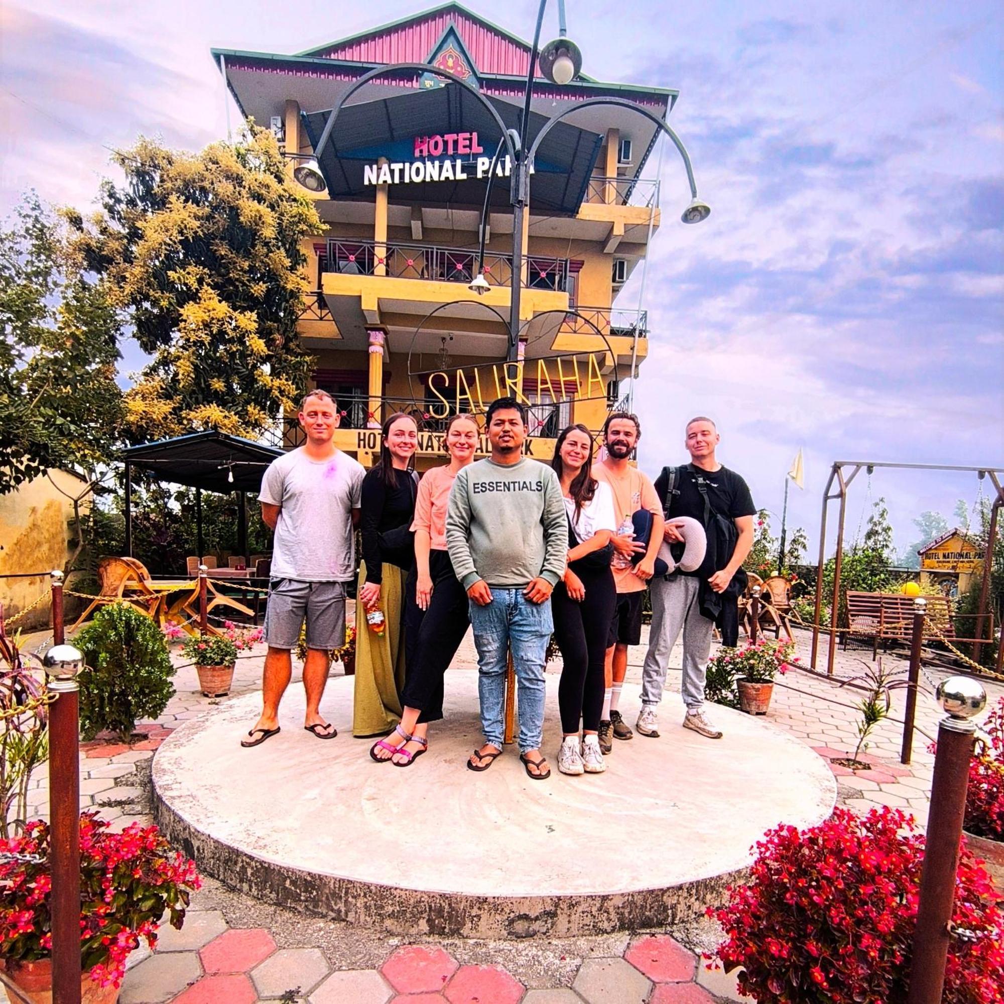Hotel National Park Sauraha- Homely Stay And Peaceful Location With Jungle Safari Arrangements Esterno foto