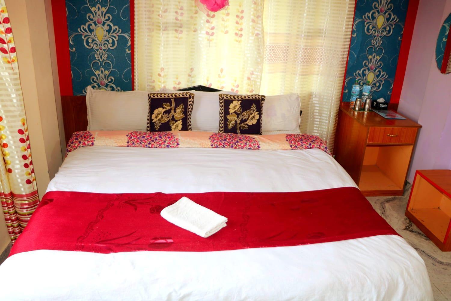 Hotel National Park Sauraha- Homely Stay And Peaceful Location With Jungle Safari Arrangements Esterno foto